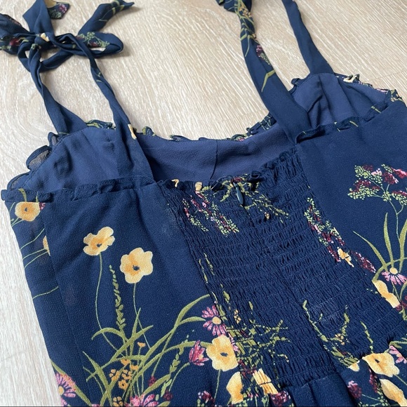 NWOT Reformation Christine Mini Dress in Mademoiselle 6 - Picture 3 of 7